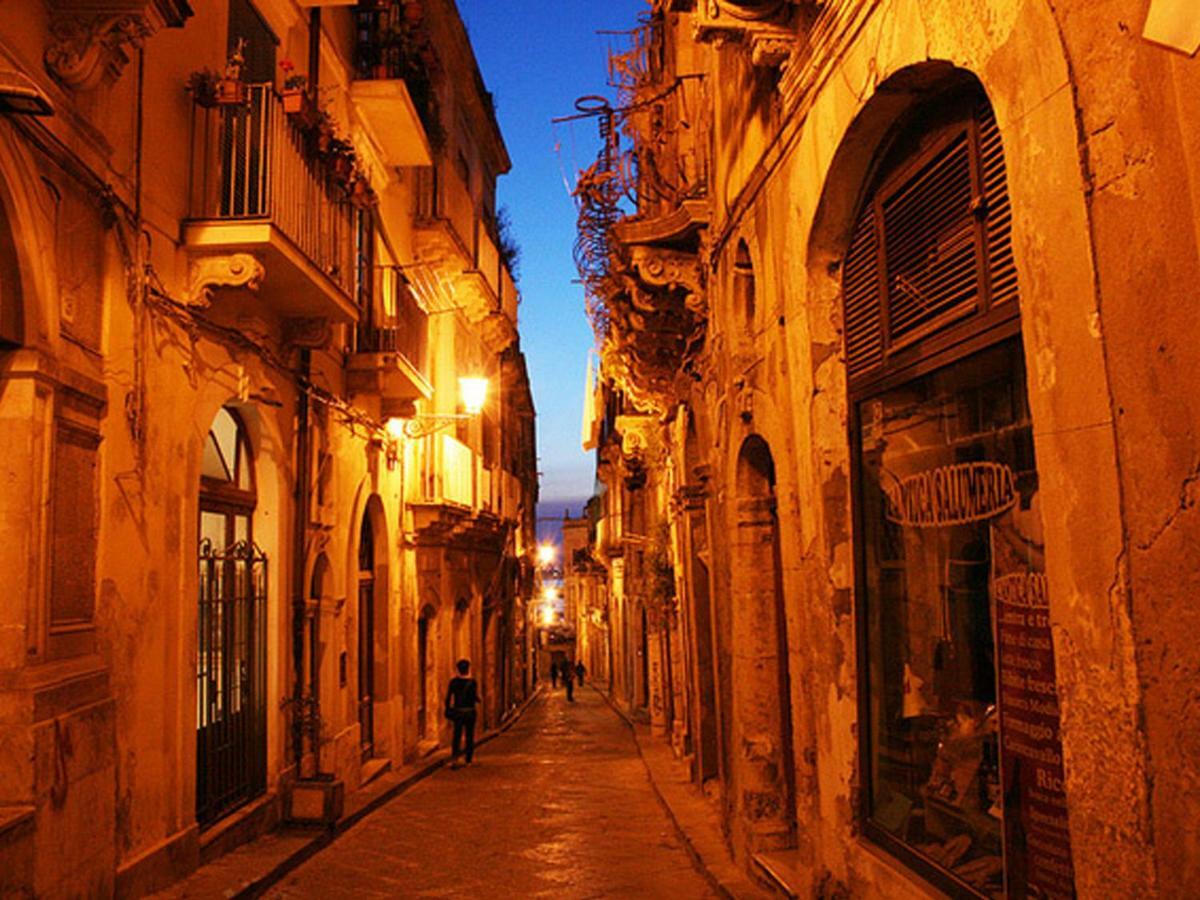 Appartamento "Roma 148" Syracuse Exterior photo